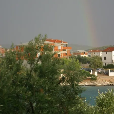 By The Sea - 12246 아파트