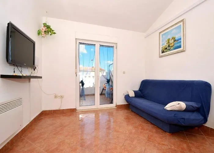 Apartment By The Sea - 12246 *